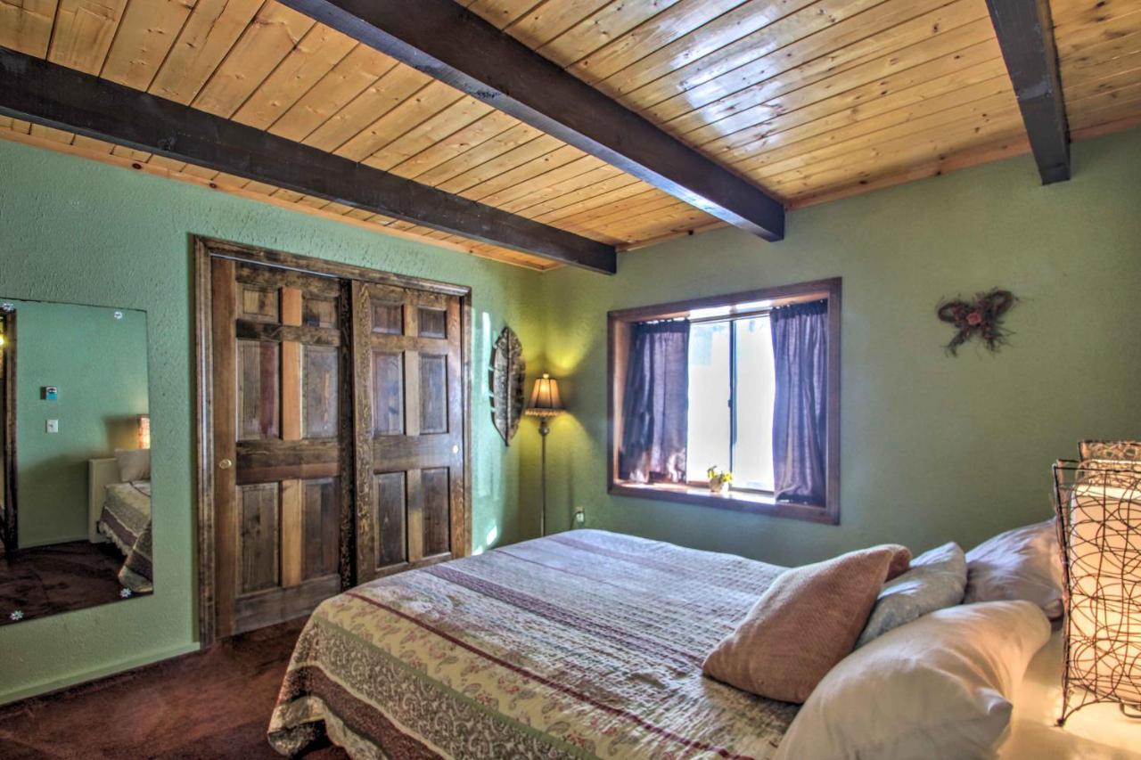 Swiss-Style Chalet With Fireplace - Near Story Land! Bartlett Bagian luar foto