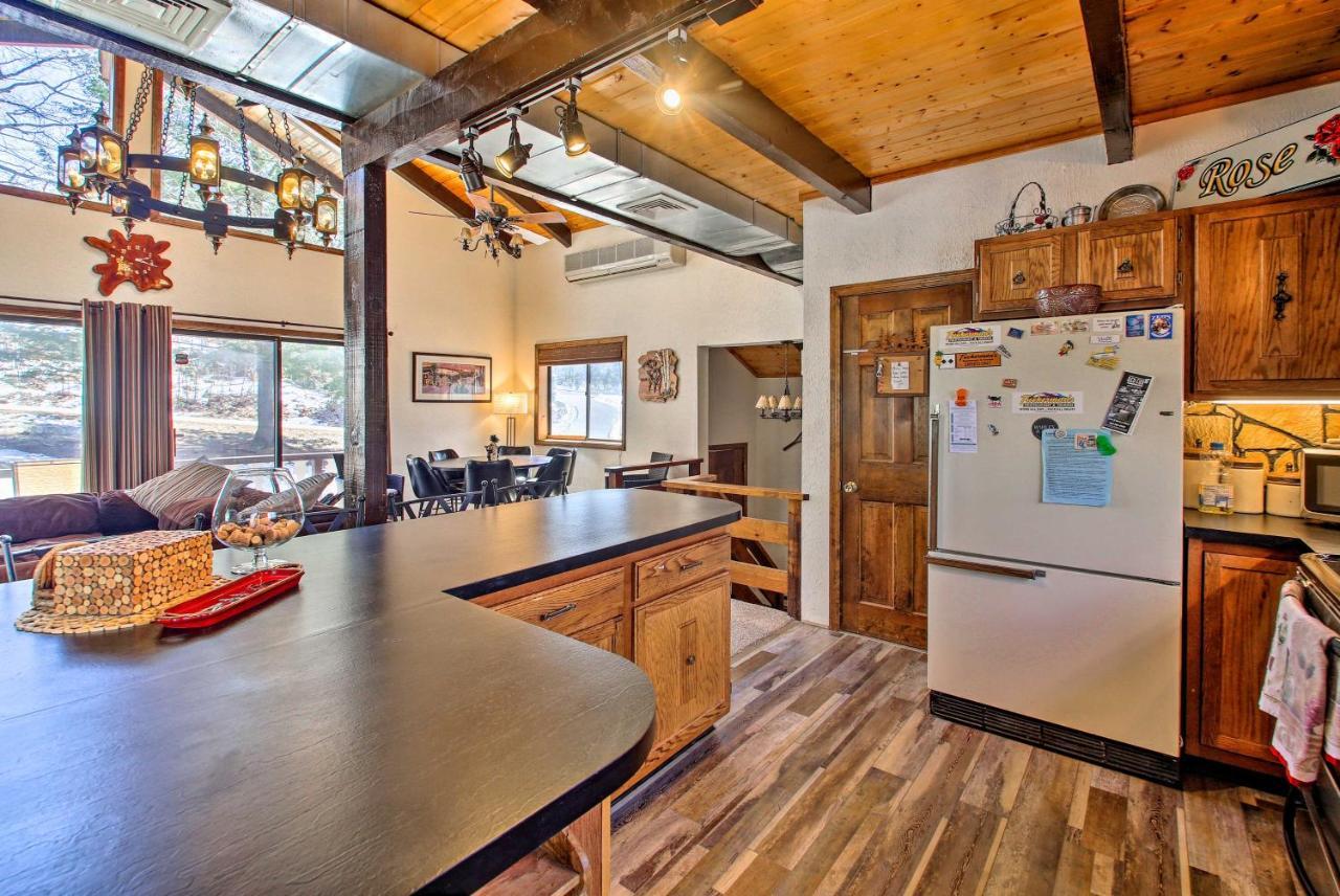 Swiss-Style Chalet With Fireplace - Near Story Land! Bartlett Bagian luar foto